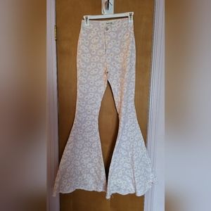 Size XS Peach Love Daisy Bell bottoms